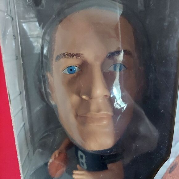 SEATTLE SEAHAWKS MATT HASSELBECK #8 NFL FOOTBALL PHATHEAD BOBBLE HEAD - Picture 4 of 4